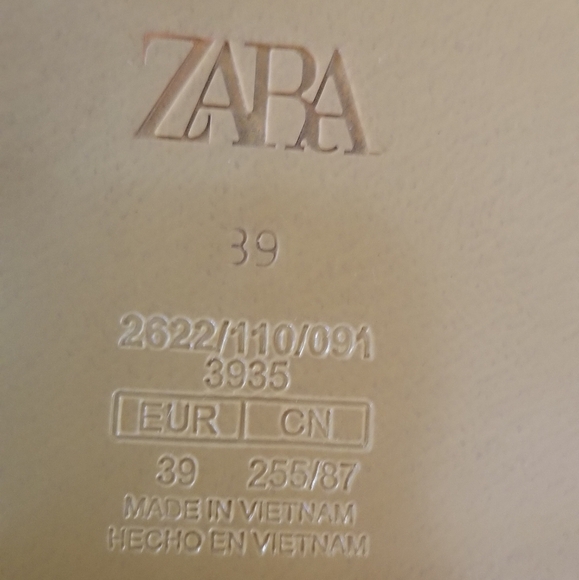 ZARA Metallic Gold Braided Sandal - Size 39 - US Size 8 - NWT - Picture 4 of 5